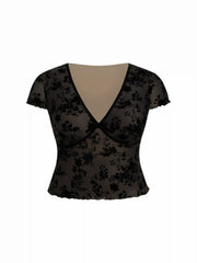 Lace Floral V-neck Top Curve & Plus