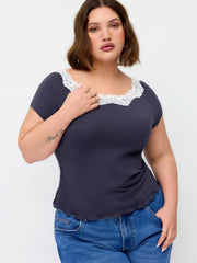 Cotton-blend Round Neck Lace Lettuce Trim Short Sleeve Top Curve & Plus