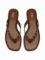 STUDDED FLIP-FLOP SLIPPERS