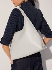 LARGE CAPACITY TOTE BAG